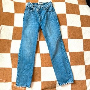 Abercrombie & Fitch, the Dad high rise, size 24/00.